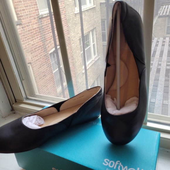 Softwalk Norwich 10W Black Leather Ballet Flats NIB - Picture 2 of 7